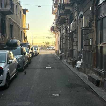 Da Marieddu Appartamento Indipendente In Centro Citta Catania Luaran gambar