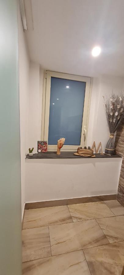 Da Marieddu Appartamento Indipendente In Centro Citta Catania Luaran gambar